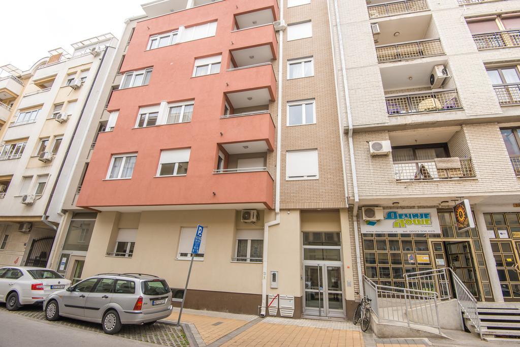 Apartment Simpatico Novi Sad Kamer foto