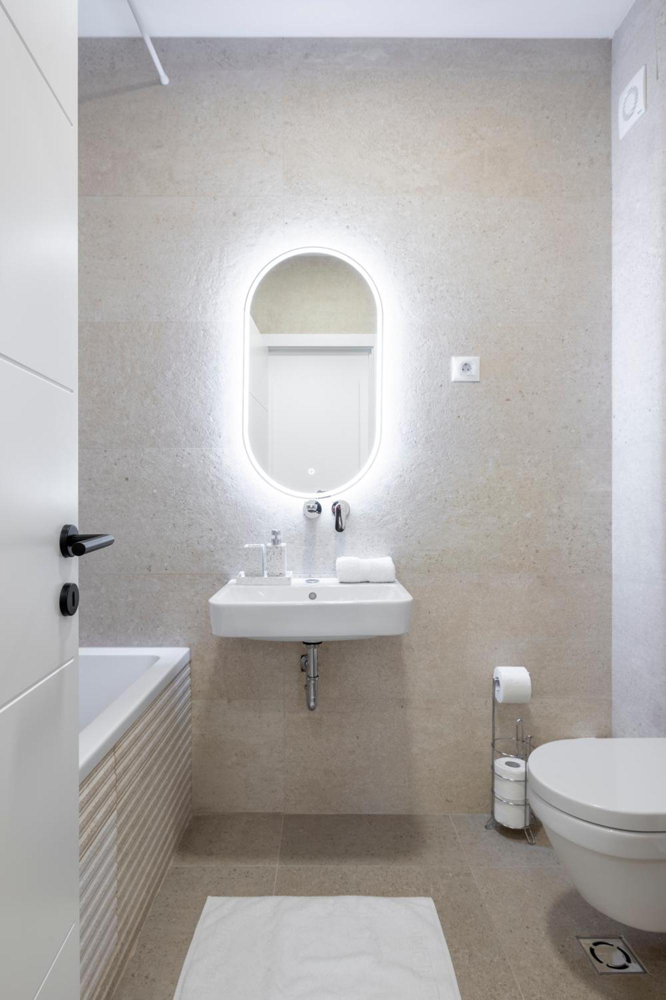 Apartment Simpatico Novi Sad Buitenkant foto