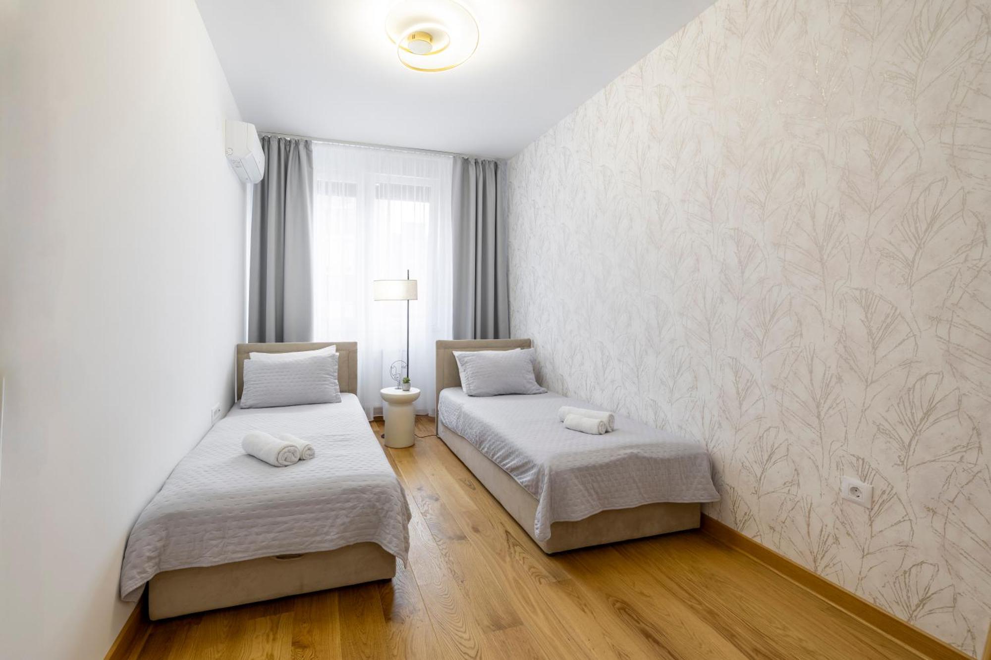 Apartment Simpatico Novi Sad Buitenkant foto