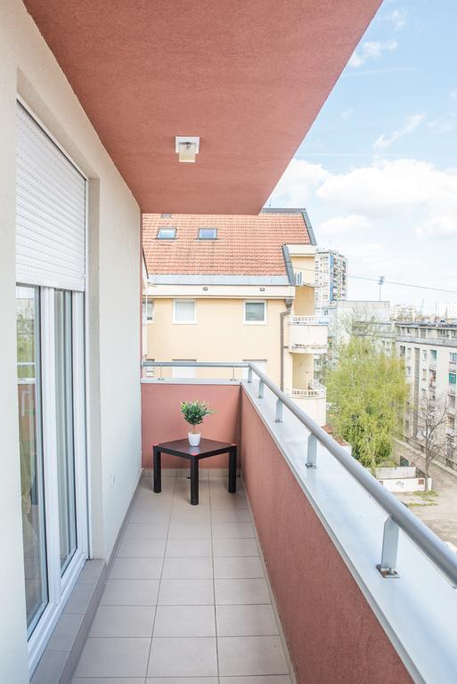 Apartment Simpatico Novi Sad Kamer foto