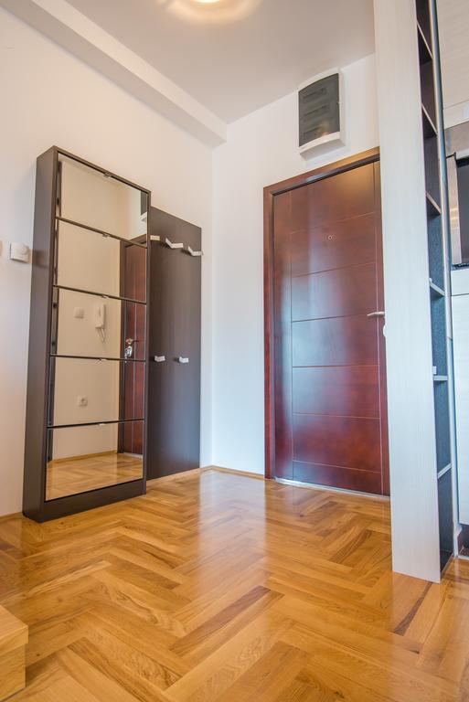 Apartment Simpatico Novi Sad Buitenkant foto